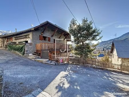 maison 6 pièces 114 m²