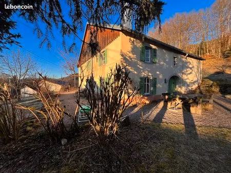 charmante ancienne ferme pleine de caractère