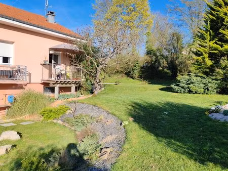 maison- 8 pieces - 165 m2