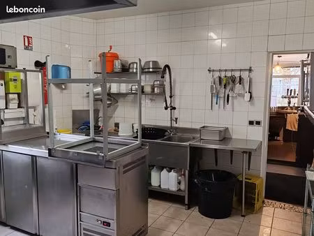 bar/brasserie/restaurant licence 4