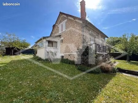 pavillon 5 pièces 110 m²