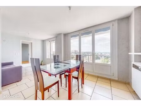 appartement 4 pièces 74 m²