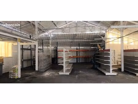 location local commercial