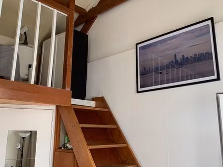 beau studio avec mezzanine habirable