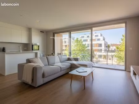 appartement 3 pièces 60 m²