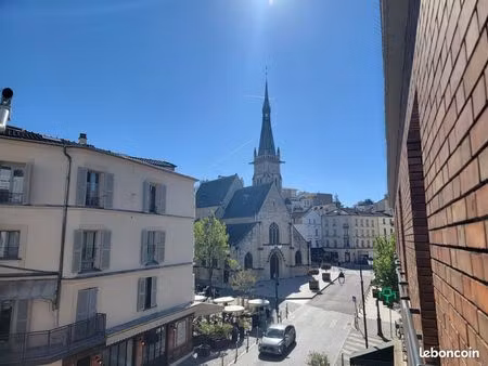 vente très bel appartement 2 pièces 47 72m² en excellent état avec terrasse - quartier rec