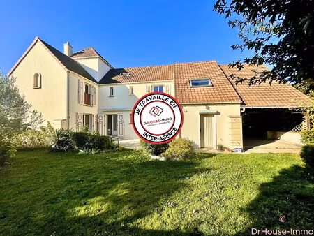 maison d'environ 140 m2 habitables avec jardin de 440 m2 - montevrain