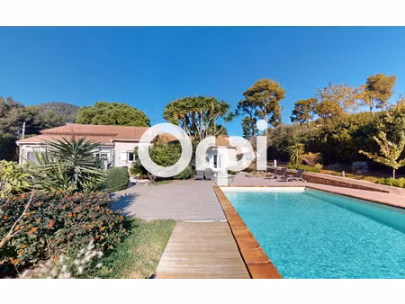 maison carqueiranne 179.84 m² t-4 à vendre  1 390 000 €