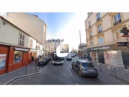 local commercial 125 m²