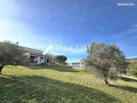 villa 7 pièces 150 m²