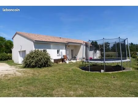 villa 5 pièces 111 m²