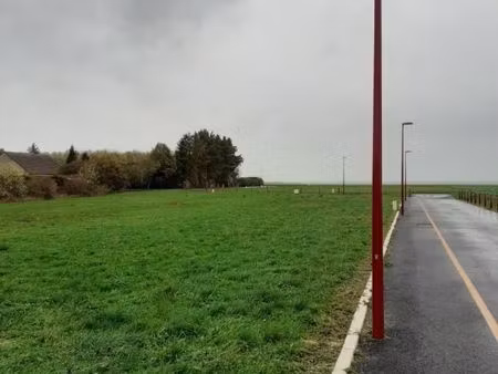 terrain 568 m² cauroy