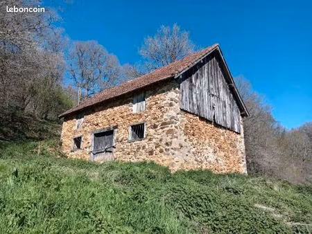 propriété 2 pièces 104 m²