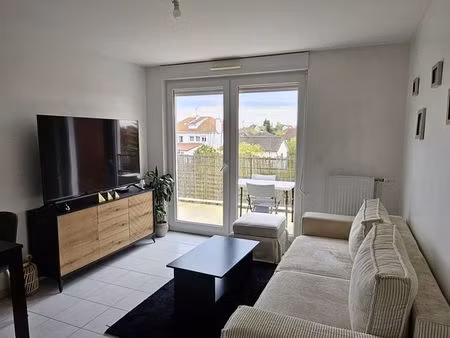 appartement t2 saint andré les vergers 42.5m² avec balcon de 10.70m² et deux places de par