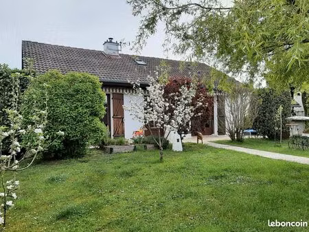 maison plain-pied avec sous-sol et étage