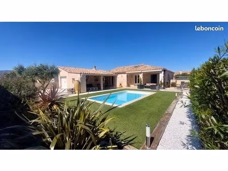 leucate proche  villa 110m2 avec piscine