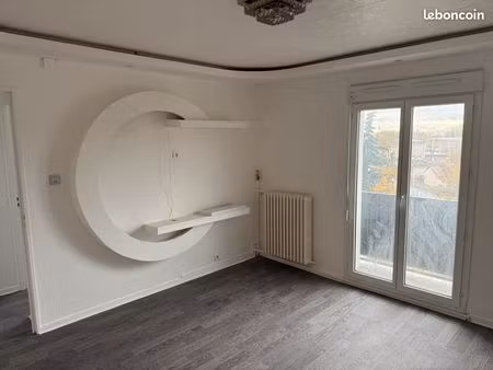 t3 50 m² avec balcon – villepinte 93 – 119 000