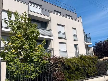 t2 avec jardin + parking – résidence récente (2016) – livry-gargan