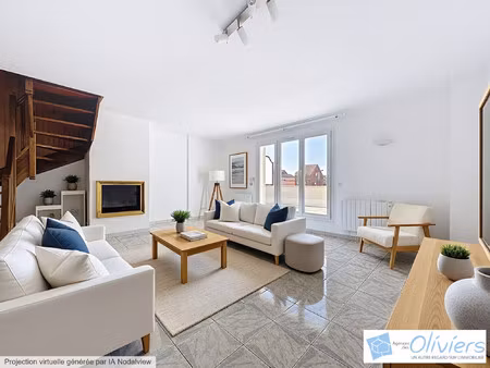 duplex avec une terrasse