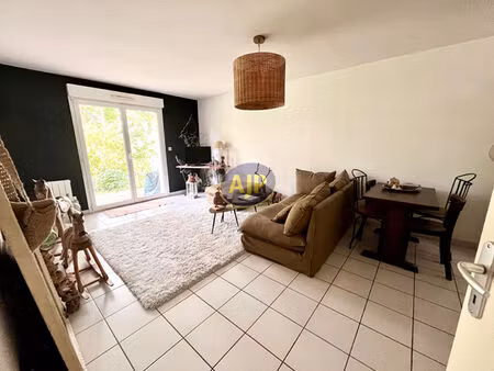 appartement t2 avec jardin privatif.