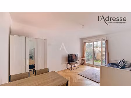 vente appartement 1 pièce  31.00m²  puteaux