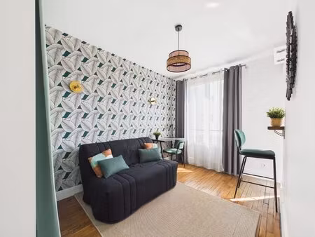 location studio meublé - paris 75018