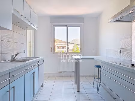 appartement valserhone 4 pièce(s) 91 m2