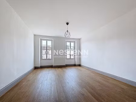 appartement villeneuve sur lot 3 pièce(s) 96 m2