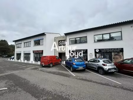vente bureaux 50 m² à 150 m²