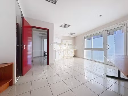 local commercial 180m² blagnac