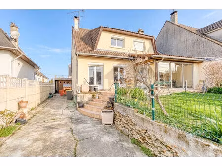 vente maison 6 pièces  128.20m²  ozoir