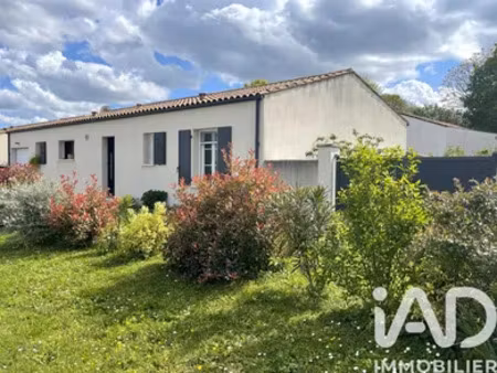 maison à sainte-gemme (17250)