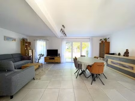 maison contemporaine - 115.84m ²