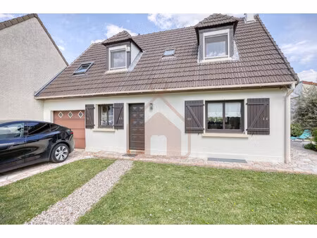 maison familiale spacieuse 173 m² au sol – au calme en impass