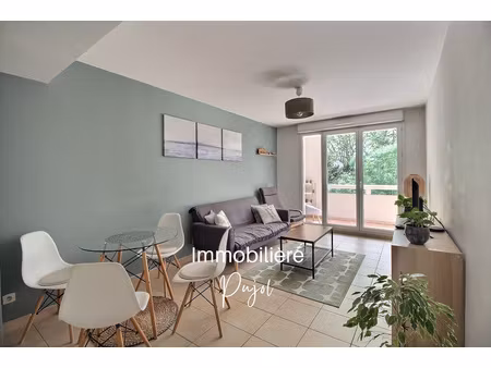 exclusivite - t3 vendu meublé avec terrasse de 16m2 sans vis