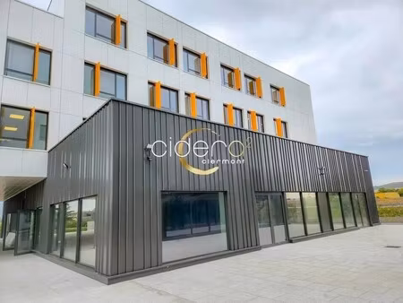 vente commerce 283 m²