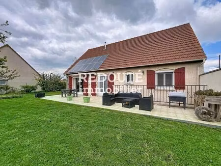 a vendre : maison de plain pied édifiée sur sous sol total