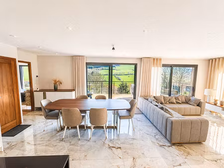 maison récente 214 m² valsonne