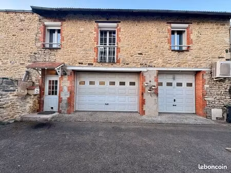 maison 4 pièces de 142 m²