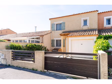 villa 4 pièces avec terrasses et gge