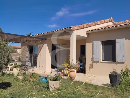 ravissante villa de plain pied à visan