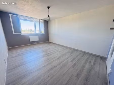 lumineux et calme  t2 vue dégagée