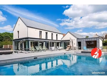 propriété 9 pièces 300 m²