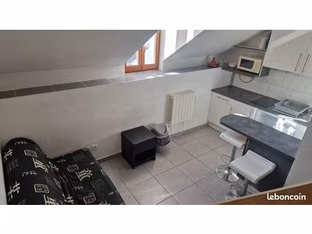 studio meublé au centre de bourg saint maurice