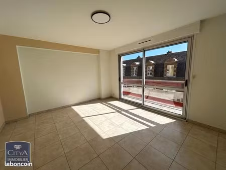 appartement 3 pièces 77 m²