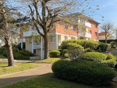 appartement 2 pièces 52 m²