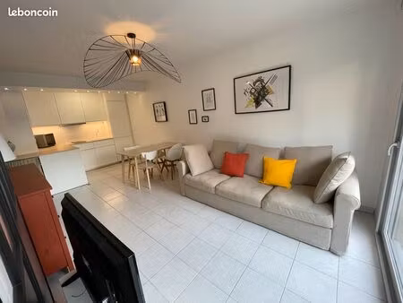 t2 meublé + garage + terrasse