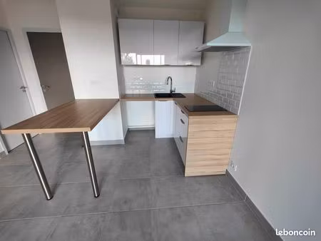 appartement 2 pièces avec terrasse