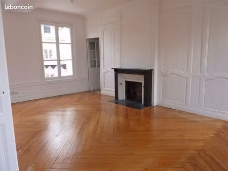 f2 rouen proche place cauchoise