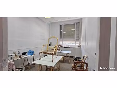 espaces de travail et de stockage aux portes de paris